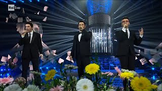 Gemelli di Guidonia  Il Volo cantano quot Grande amore quot  Tale e Quale Sanremo 18022023 [upl. by Ymmac]