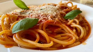 Spaghetti al Sugo di Pomodoro Fresco Pizzutello [upl. by Raimondo]