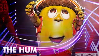 Eikeltje  ‘The Hum’  The Masked Singer  Seizoen 4  VTM [upl. by Dworman3]