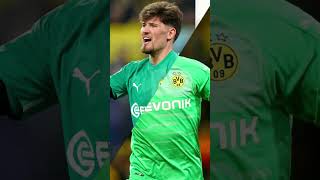 Gregor Kobel vs Roman Weidenfeller Who is Borussia Dortmunds Greatest Goalkeeper 🧤  Vote Now [upl. by Annabelle]