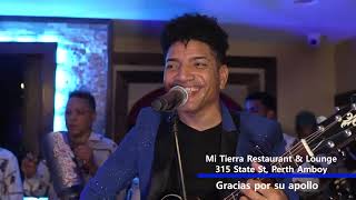 El Varon De La Bachata en vivo Amores de Cristal [upl. by Wier]