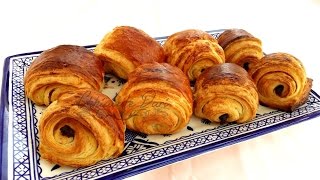 بتي بان بحال ديال المخبزة  Petits pain au chocolat maison [upl. by Hillary]