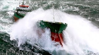 Top 10 Biggest Ships in Storm Extreme Largest Waves in Sea [upl. by Singer]