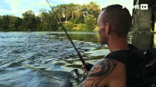 Pêche du silure sur la Garonne  Globe Fishing  LotetGaronne 55 [upl. by Abbate293]