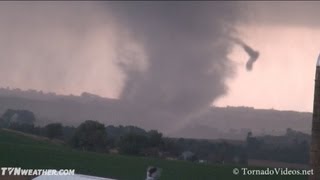 Incredible Iowa tornado video Woodbury County October 4 2013 [upl. by Crotty]