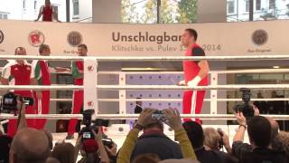 Pressetraining Klitschko vs Pulev vs Shannon Briggs [upl. by Hewes]