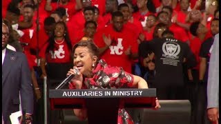 The Young People Are Going In Powerful Praise Break With Dorinda Clark Cole AIM 2018 HD [upl. by Abran]