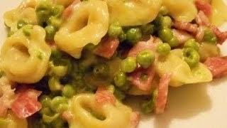 Ricetta Veloce Tortellini PannaProsciutto e Piselli [upl. by Sinnaiy]