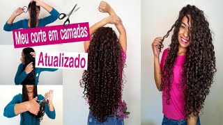 COMO CORTAR CABELO CACHEADO SOZINHA EM CAMADAS  Cleidinha Gonçalves [upl. by Shem712]