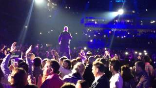 Robbie Williams Inner Pit Madrid HD [upl. by Furlani]