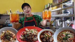 Taste Of Sarawak  This Uncle Sold More Than Hundred Bowls Of Kolo Mee Within 6 Hours [upl. by Higgs]