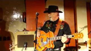 Duane Eddy in London UK  Dance With The Guitar Man [upl. by Lefty]