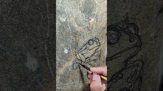 Stone carving frog crafts diy craftsmanartwareartisansculpturestonecutter [upl. by Enirehtakyram]