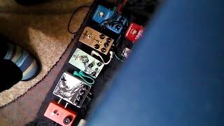 Wampler Tumnus deluxe VS Walrus audio Voyager [upl. by Alya130]