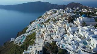 Santorin le joyau des Cyclades [upl. by Nnylyaj]