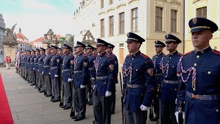 Hradní stráž na Pražském hradě [upl. by Seravart413]