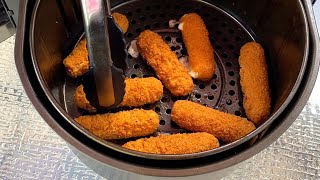 Air Fryer Frozen Mozzarella Sticks Recipe  Crispy On The Outside Gooey On The Inside AMAZING [upl. by Anuahs611]