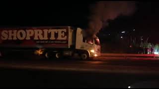 Shoprite truck burning on the N2 in Bhobhoyi [upl. by Bate]