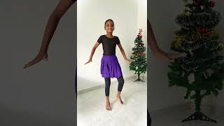 මයුරා වන්නම  Mayura Wannama performed by Ranuki Dinaya dance srilanka kidsdance [upl. by Enineg]