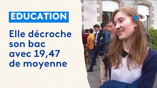 Elle décroche son bac avec 1947 de moyenne [upl. by Burrell220]