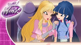 Winx Club  World Of Winx  Ep2  Nuovi poteri Clip [upl. by Alyosha]