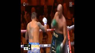 Flagrant Fouls  Tyson Fury Grabs the Ropes furyusyk usyk boxingtraining [upl. by Egas230]