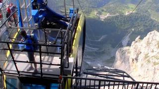 Auf der Seilbahn auf den Dachstein  2D [upl. by Barthelemy]