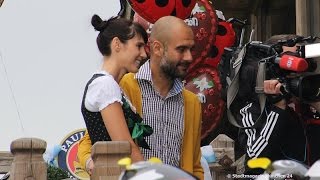 FC Bayern München Käfers Wiesnschenke Oktoberfest 2014 [upl. by Assirat498]