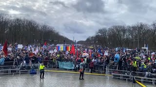 Demo Berlin  Auf dem Weg in den Frieden  25022023 Großdemo [upl. by Gretel]