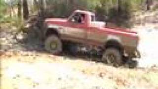 Clints Mud Bog Trying New Motor in PepperMint [upl. by Moseley]