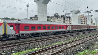 MONSOON WAP7 😍 INDORE GANDHIDHAM WEEKLY EXPRESS entries Maninagar [upl. by Skeie]