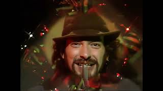 JETHRO TULL  RING OUT SOLSTICE BELLS  TOP OF THE POPS  91276 RESTORED [upl. by Quinta]