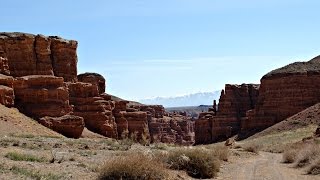 Charyn Canyon  Yurta tradicional  Kazajistán [upl. by Mariano]