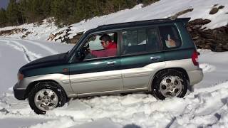 Pajero io Pinin Karda Snow Yol lastiği ile offroad [upl. by Ahseem]