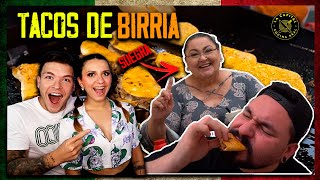 🇲🇽 REACCIONAMOS a LA CAPITAL 😲 MI SUEGRA PRUEBA mis TACOS de BIRRIA ft CygnusyRomantic [upl. by Anasxor]