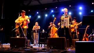 Jim Kweskin Jug Band  quotBoodle Am Shakequot  Rhythm amp Roots 2013 [upl. by Ellatsirhc32]