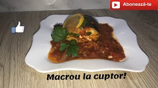 Macrou la cuptor in sos de rosii  o reteta rapida si delicioasa  EGustos [upl. by Enait]