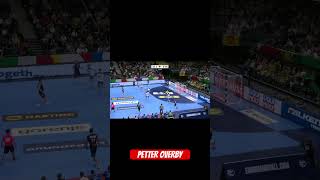 ¡BRUTAL GOLAZO de PETTER OVERBY en la EHF EURO 2024 [upl. by Lyndy]