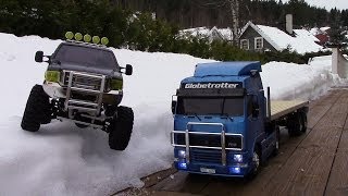 RC TRAIL VOLVO FH12 GLOBETROTTER amp FORD F350 HIGH LIFT SNOW EXPEDITION [upl. by Schargel]