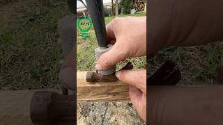 Astuce pour enlever des grosses pointes diy bricolage tricks tips astuce tools shorts [upl. by Ahsennek]