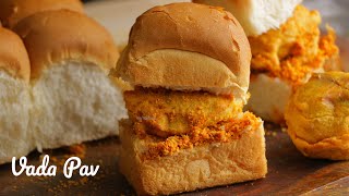 VADA PAVVada pav Recipe\With Vada Pav ChutneyStreet Food BATATA VADA PAV వడా పావ్ఇండియన్ బర్గర్ [upl. by Kaule]