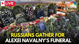 Alexei Navalny News LIVE  Mourners Pay Final Respect To Navalny  Borisovskoye Cemetery  IN18L [upl. by Torey745]