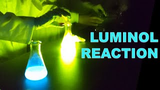 Watch a lightproducing chemical reaction [upl. by Spancake]