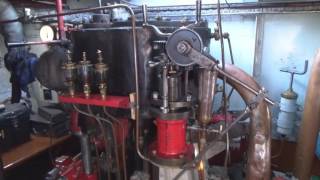 Stoommachine stoomsleepboot Jan de Sterke  Steam tug [upl. by Yvaht]