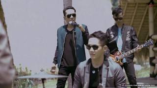 Asbak Band  Akhiri Saja Official Video [upl. by Flip825]