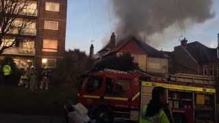 Fire bexhill on sea Thursday 9th April 2015 Sea Road Bexhill House fire Fire video youtube [upl. by Kyl]