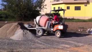 En 2 minutos y medio  fabricado de Medio metro cúbico dumper hormigonera [upl. by Brandise]