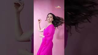 Bollywood Update Watch Alia Bhatt dance away in her gulabi saree on this trending song  🌸💃 [upl. by Drahsir]