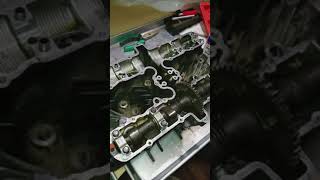 1981 Kawasaki kz 750 e2 valve shim spacing and valve replacement [upl. by Ebbarta641]