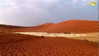 Sossusvlei Dünen Namib Wüste Namibia  © Abendsonne Afrika [upl. by Ennasus]